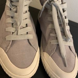 Tretorn high tops suede